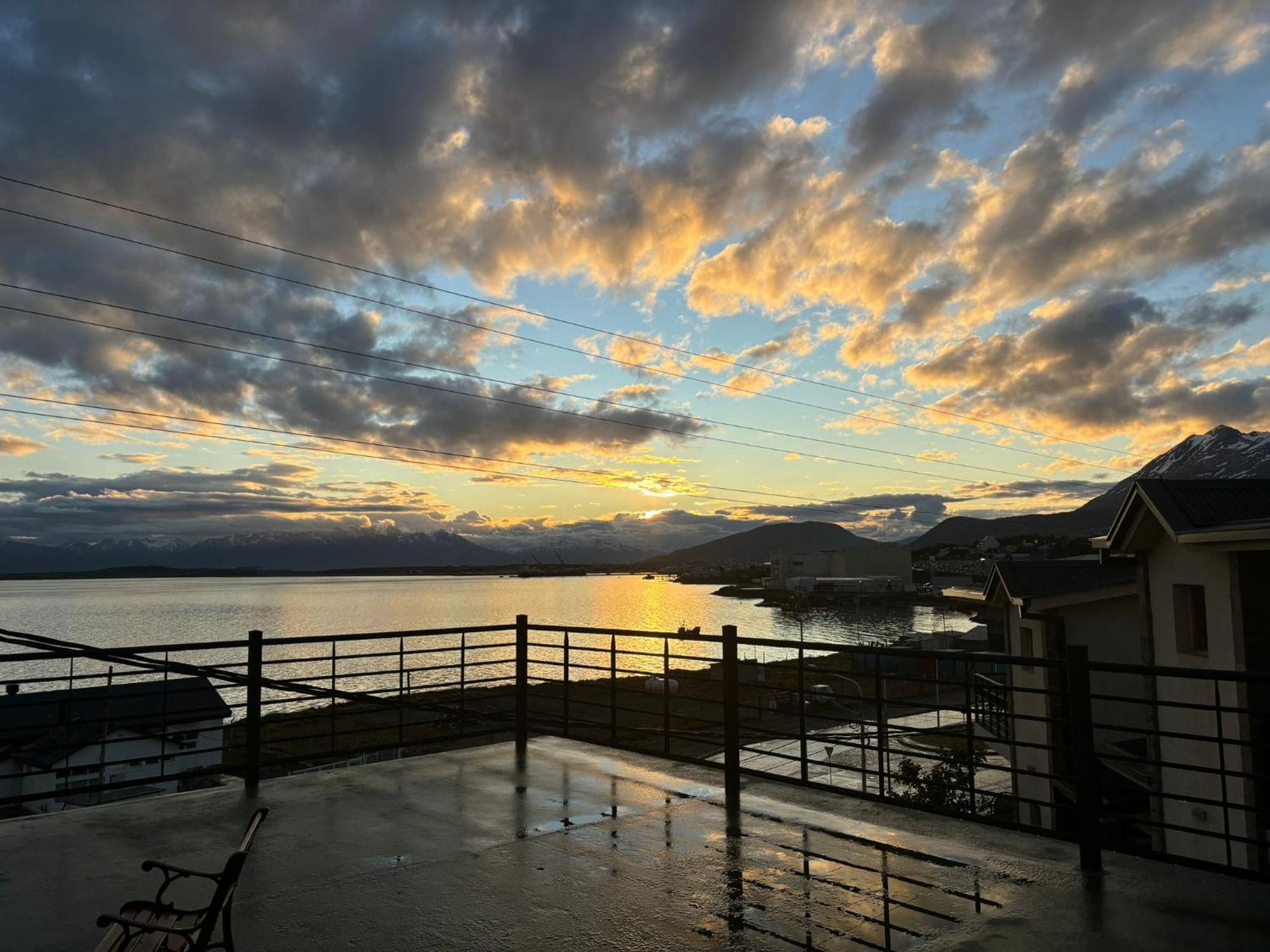 Balcones Del Beagle Apart Lejlighedshotel Ushuaia Eksteriør billede